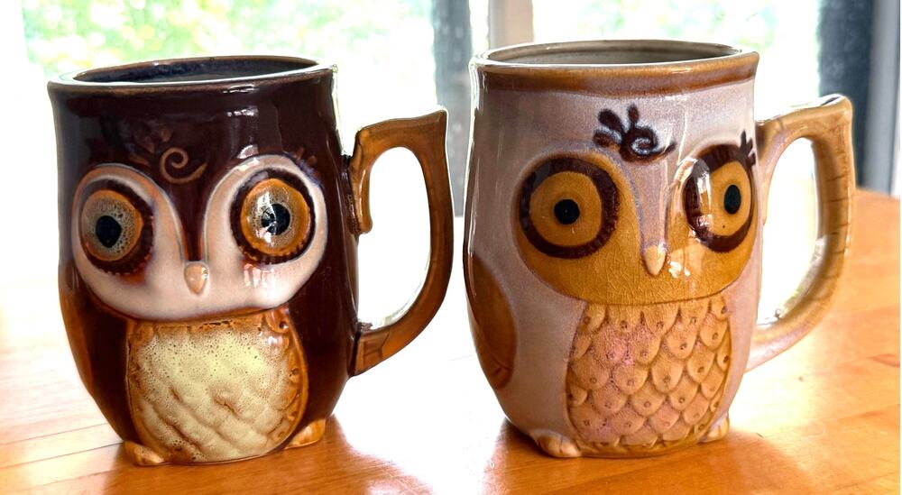 Gibson Owl Ceramic Mugs Set of 2 Brown Tan Coffee Tea Retro Kitchen